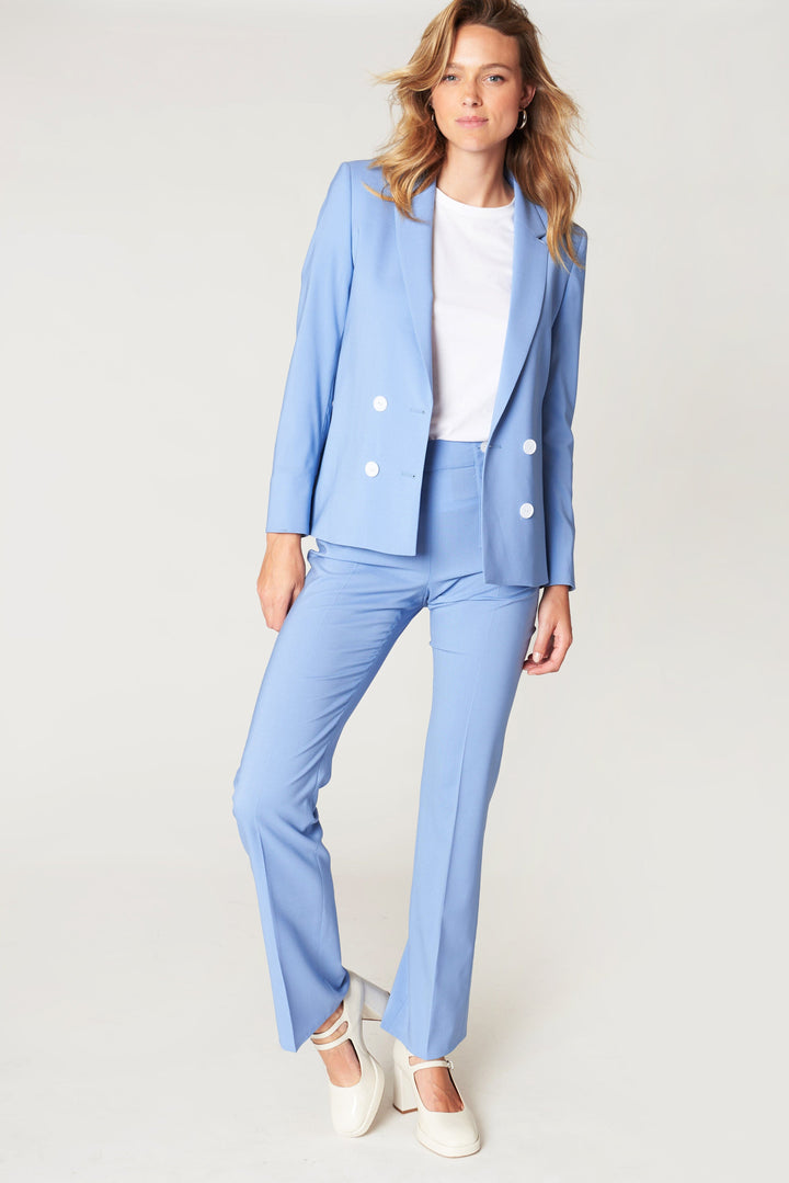 17H10-pantalon-oslo-bleu-ciel-matiere-naturelle-marque-parisienne-ethique-workwear-chic