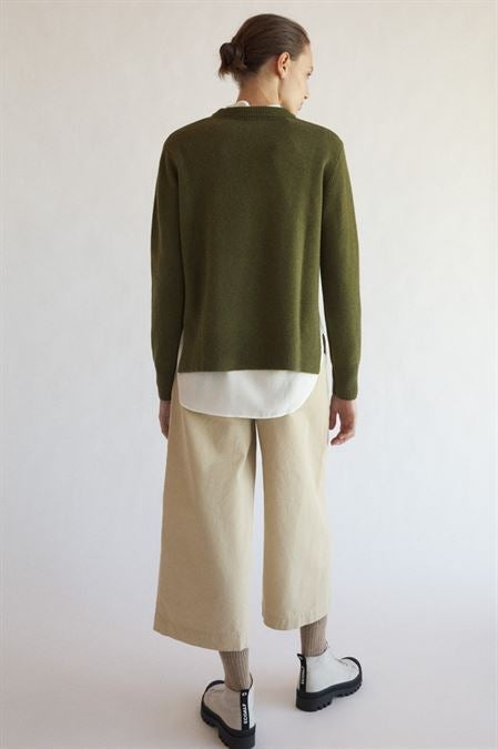 Pull en laine recyclé - Gaknpinor - vert foncé - fairytale